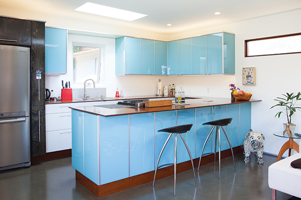 MJ14_green vacation rentals_feature