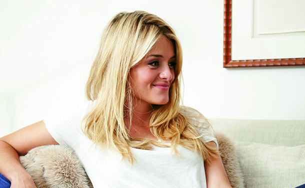 daphne oz hair style