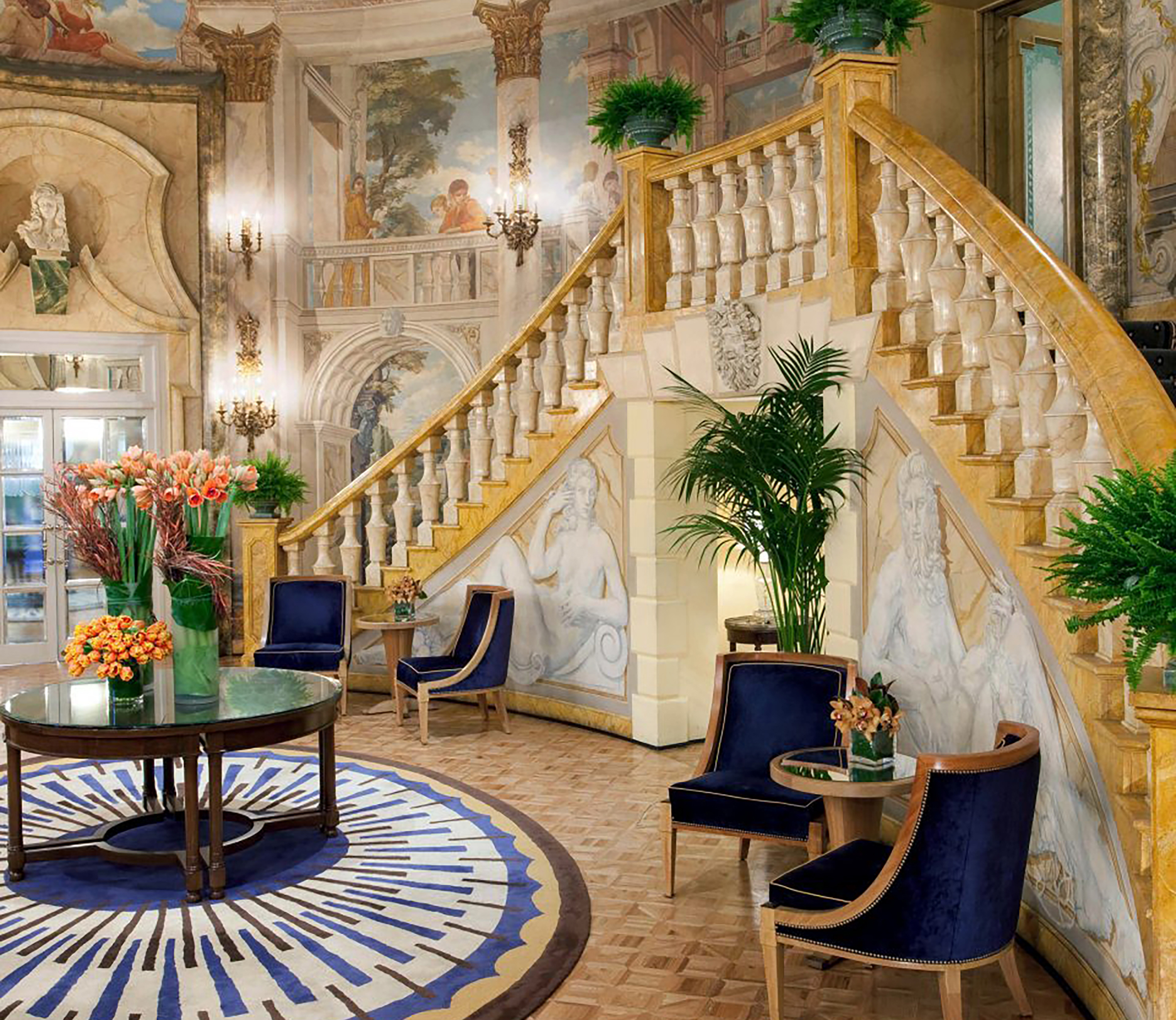 city-classic-courtyard-lobby-960x960copy